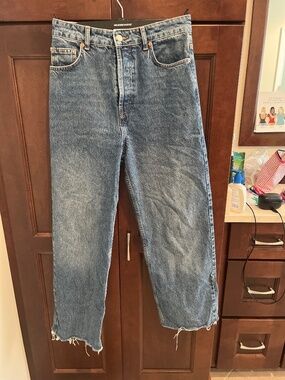 Botton up wide leg jeans